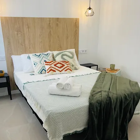 Solaz Malaga, Shared Málaga